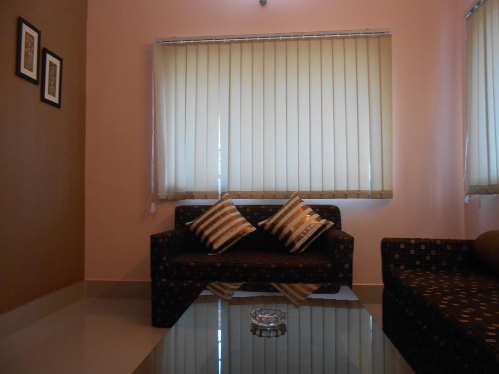 The Pearl Hotel Puri Esterno foto